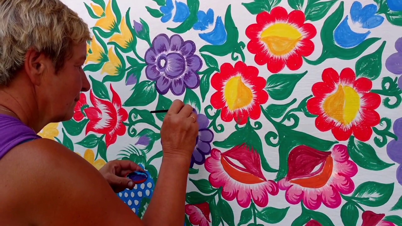 W Zalipiu floral nie jest passe - ewolucja sztuki ludowej w Malowanej Wsi