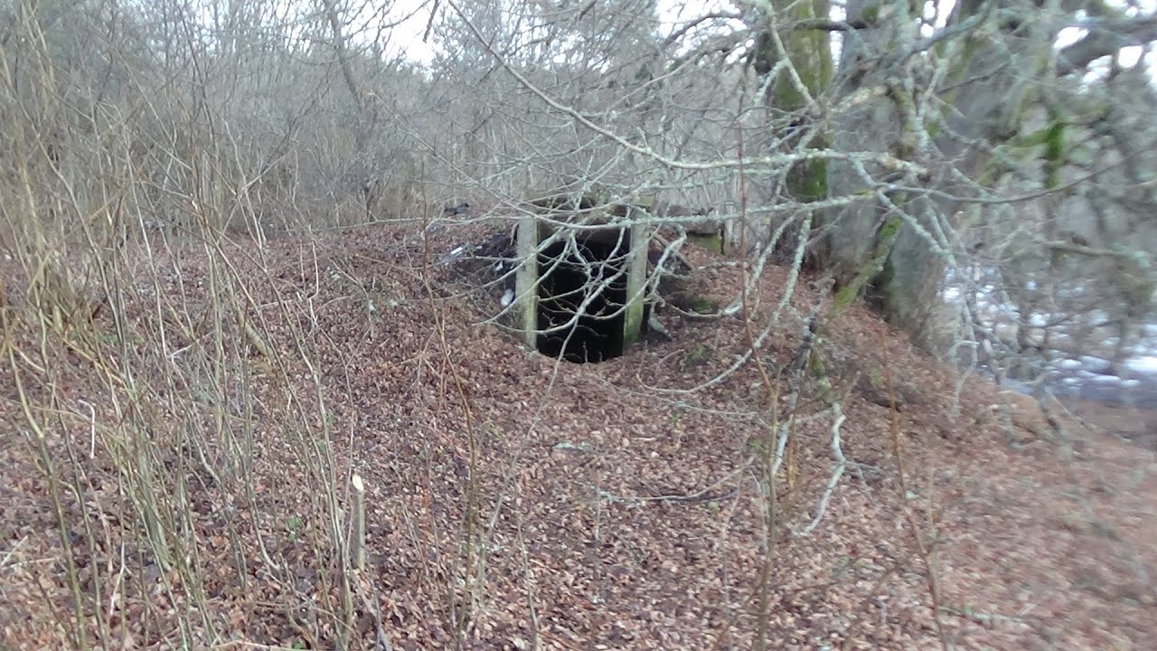 Atradumi cilvēku pamestās vietās./Findings in places abandoned by people. RUS.sub.