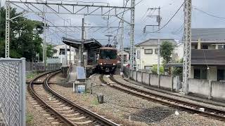 江ノ電300形305F+2000形2001F 藤沢行/1000形1101F+1001F 鎌倉行