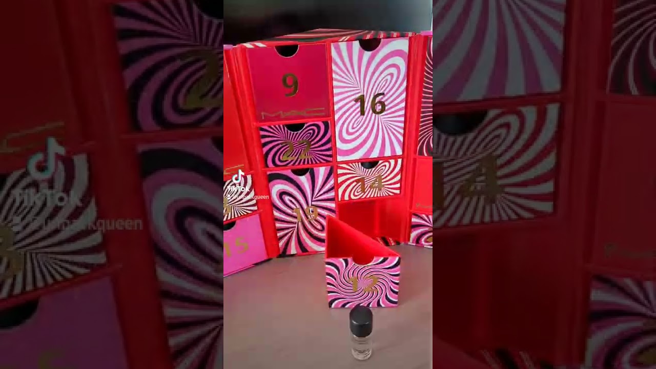 MAC Christmas Calendar