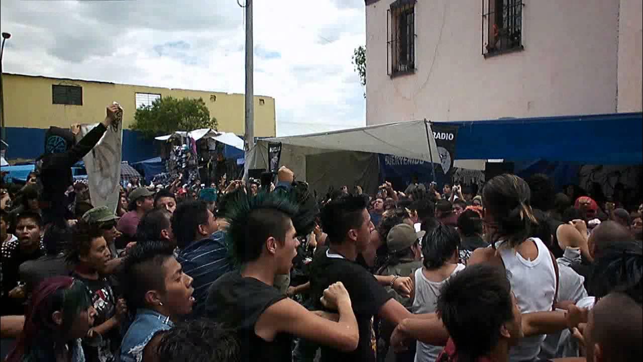 PUNK SUICIDA HD.....SINDROME DEL PUNK EN EL CHOPO PUNK SUICIDA HD.....SINDROME DEL PUNK EN EL CHOPO