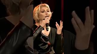 Muazzez Ersoy-Kırılsın Ellerim