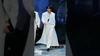 BTS v hot transformation into white dress 🔥🥵🥵#bts#kimtae#kimtaehung#V#Army#viralshort