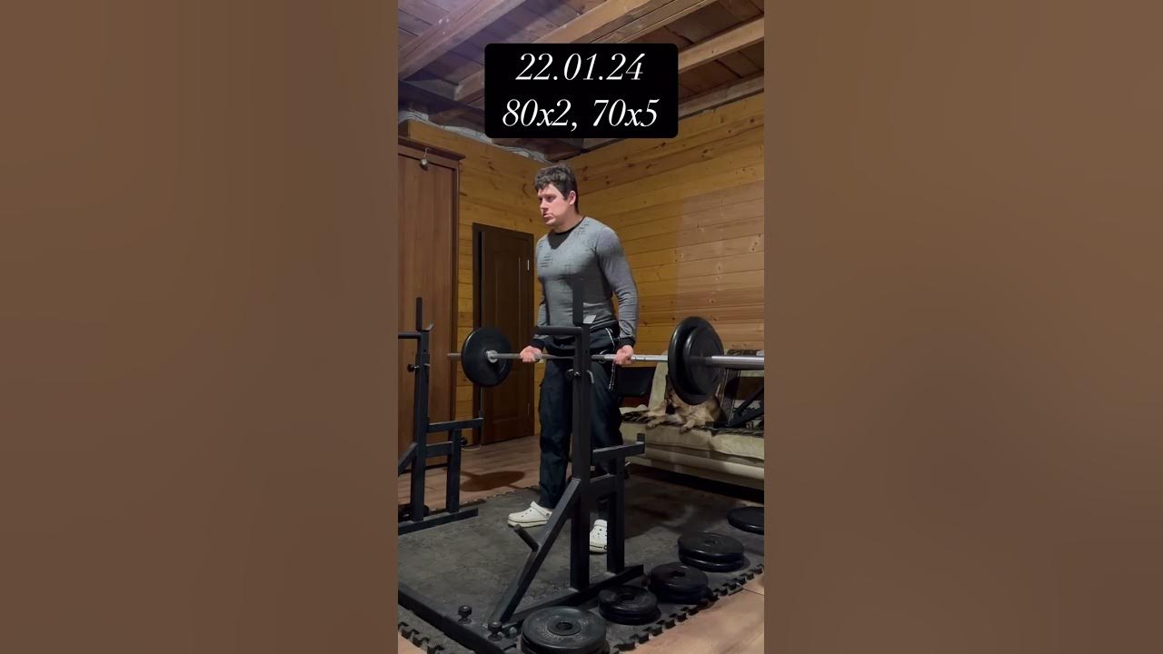 Упражнения на бицепс в наклоне. Подъем штанги на бицепс на наклонной скамье. Упражнения на бицепс в наклоне. Паучьи сгибания на скамье скотта. Сгибания на бицепс лежа на скамье.