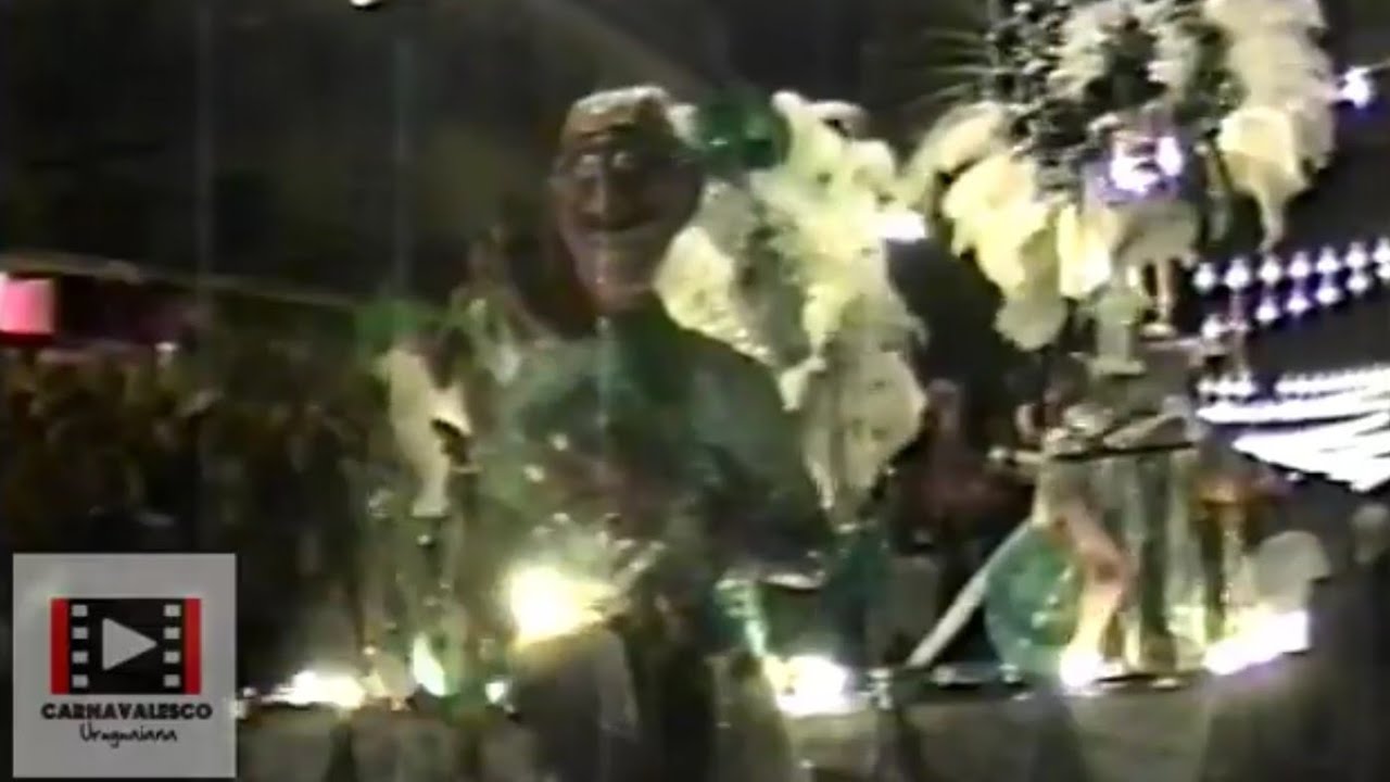 Carnaval de Uruguaiana - Os Rouxinóis 1995 (melhores momentos)