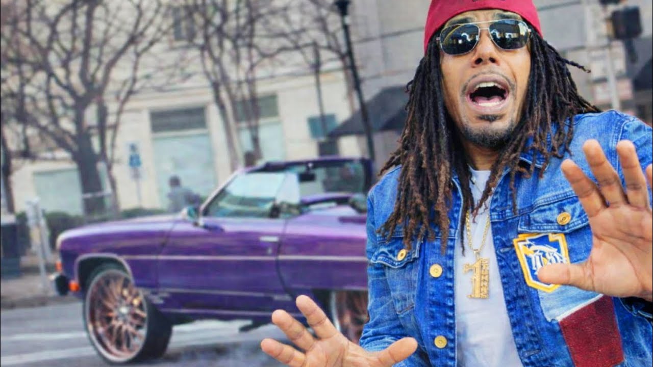 BIG HORSE POWER DONK PULLED UP ON ME 