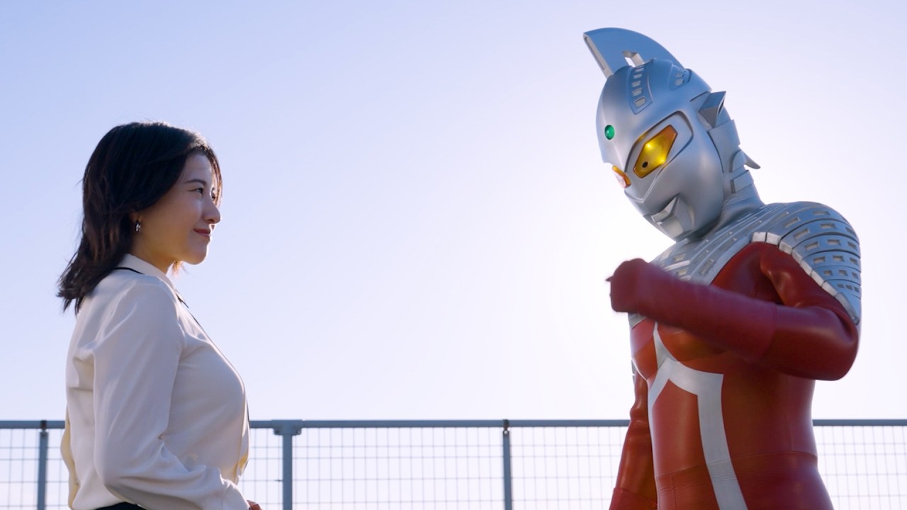 吉高由里子、生ウルトラセブンに感動！初共演で「セブンは大人にも優しい」　J:COM新CM「光の国に誓って」篇