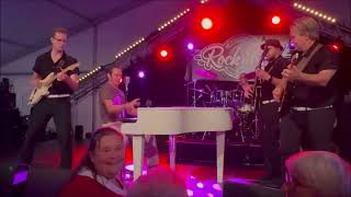 Download Lagu Cody Lee with The Explosion Rockets in Akersloot 31-8-2025 MP3