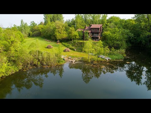 lake-living:-home-on-private-lake-for-sale-in-dodge-county,-wi-(90-acres)