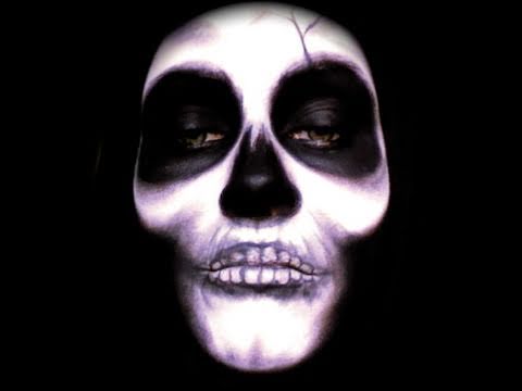 Halloween Classic Skull/Skeleton Makeup Tutorial - Classic Halloween Makeup Halloween Classic Skull/Skeleton Makeup Tutorial - Classic Halloween Makeup