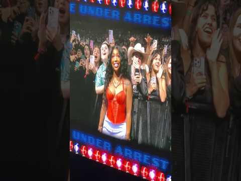 Sabrina Carpenter arrests SZA at LA night 4 💕🥰 Short n’ Sweet 💋 #sabrinacarpenter #shortnsweet