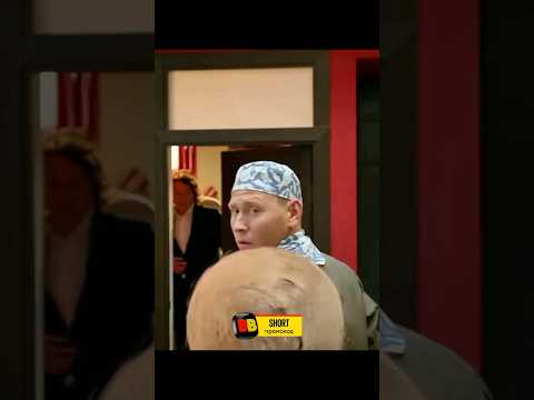 ЧУТЬ НЕ УБИЛИ РЕСТОРАТОРА В КУХНЕ 😂....| #сериал #кухня #short