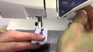 Husqvarna Viking Sapphire 930 08 Inserting the Needle