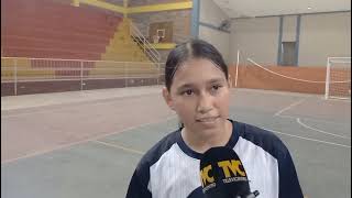 Scarleth Jackeline Castro Reyes, del JTR, figura en inauguración del torneo femenino de fútbol sala.