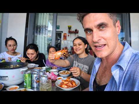 Can $50 Feed 20 People In Rural Vietnam? (soc Trang)🇻🇳
