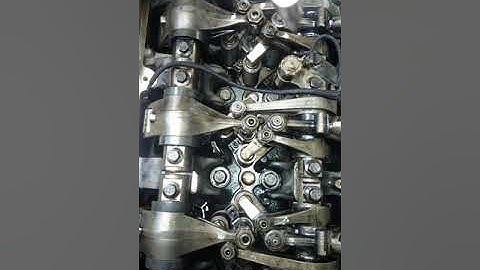 Cummins isx overhead valve adjustment pt 1