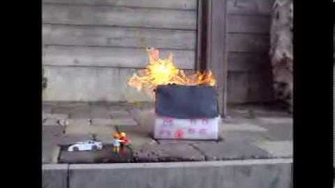 Brandend huis met Pieter Van In