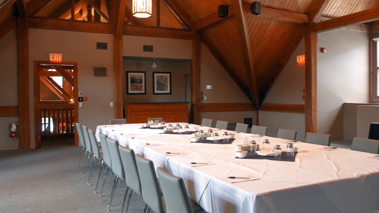Strathcona Room at Buffalo Mountain Lodge | Meetings & Events in Banff