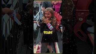 Taylor Swifts Incredible Fan Moment Leaves Everyone In Tears