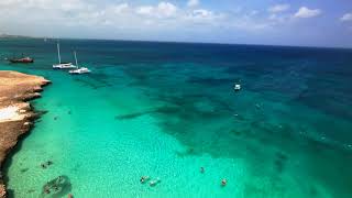 Jeep rental in Aruba with free delivery.