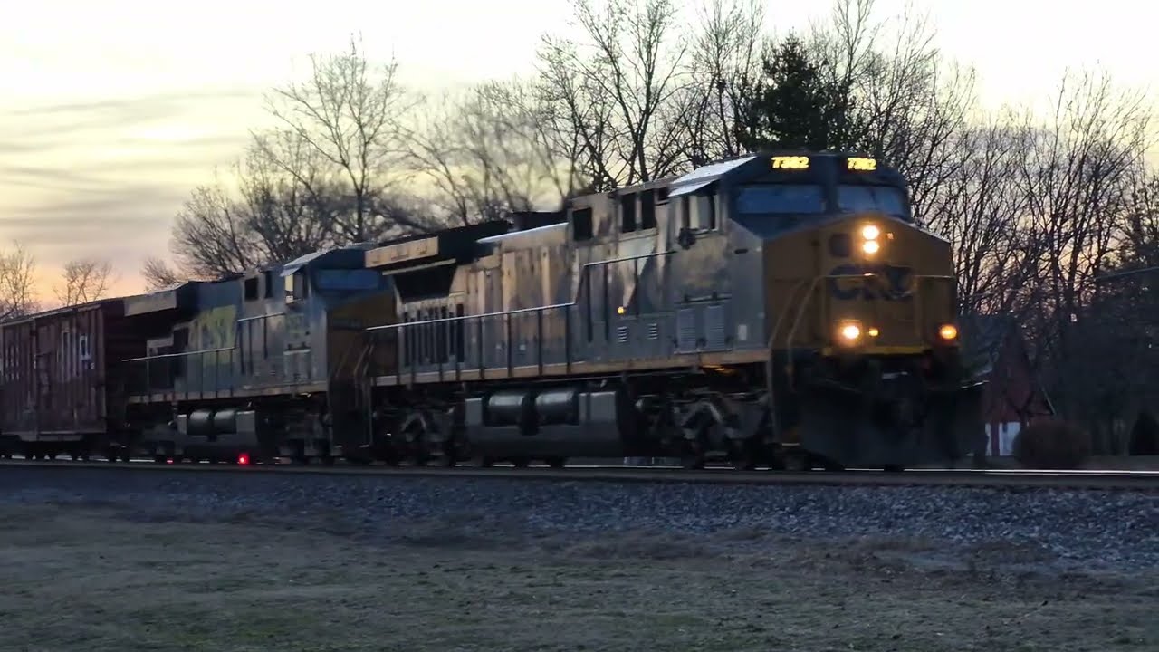 Sunset Horn Show from CSX Train M346