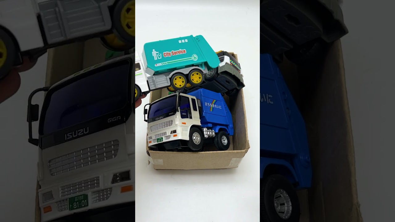 ゴミ収集車のミニカーが走る！坂道走行テスト