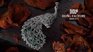 Green agate tail peacock marcasite silver brooch「Hong Factory Official」