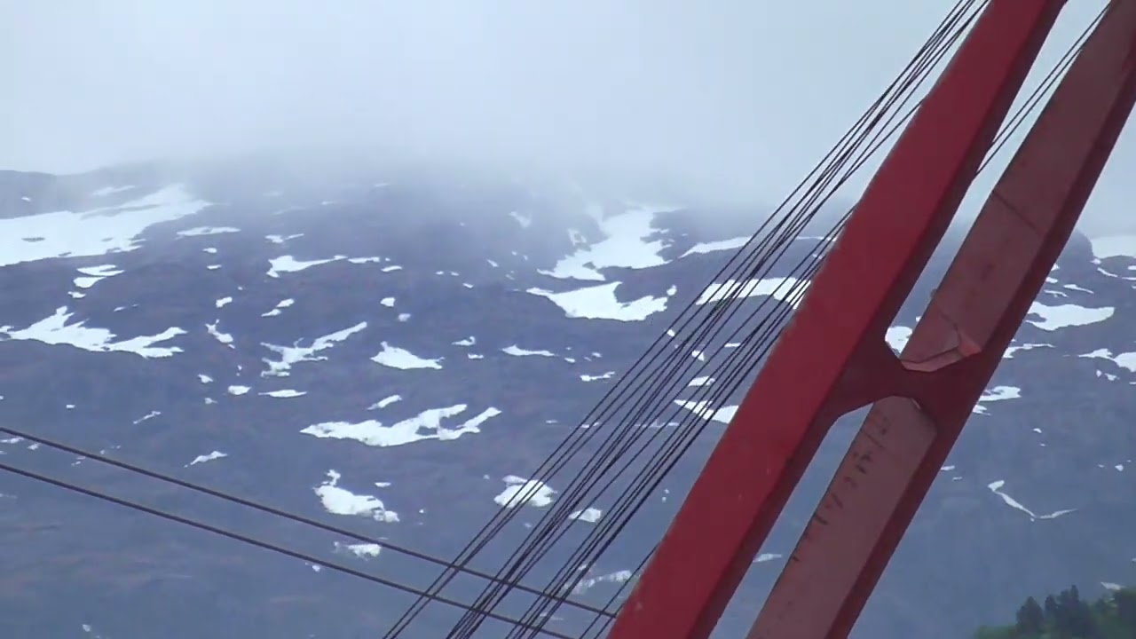 Mein Schiff 4 Juni 2022 Narvik: Beeindruckende Hafenausfahrt nördlich Polarkreis Nordlandkreuzfahrt