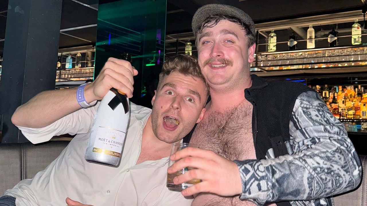 DER SCHNARCHGEBER IST ZURÜCK