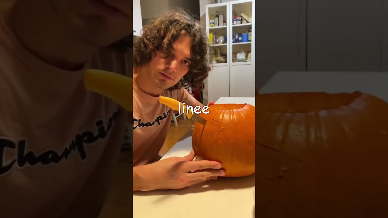 Ho intagliato una zucca di Halloween spaventosa🎃