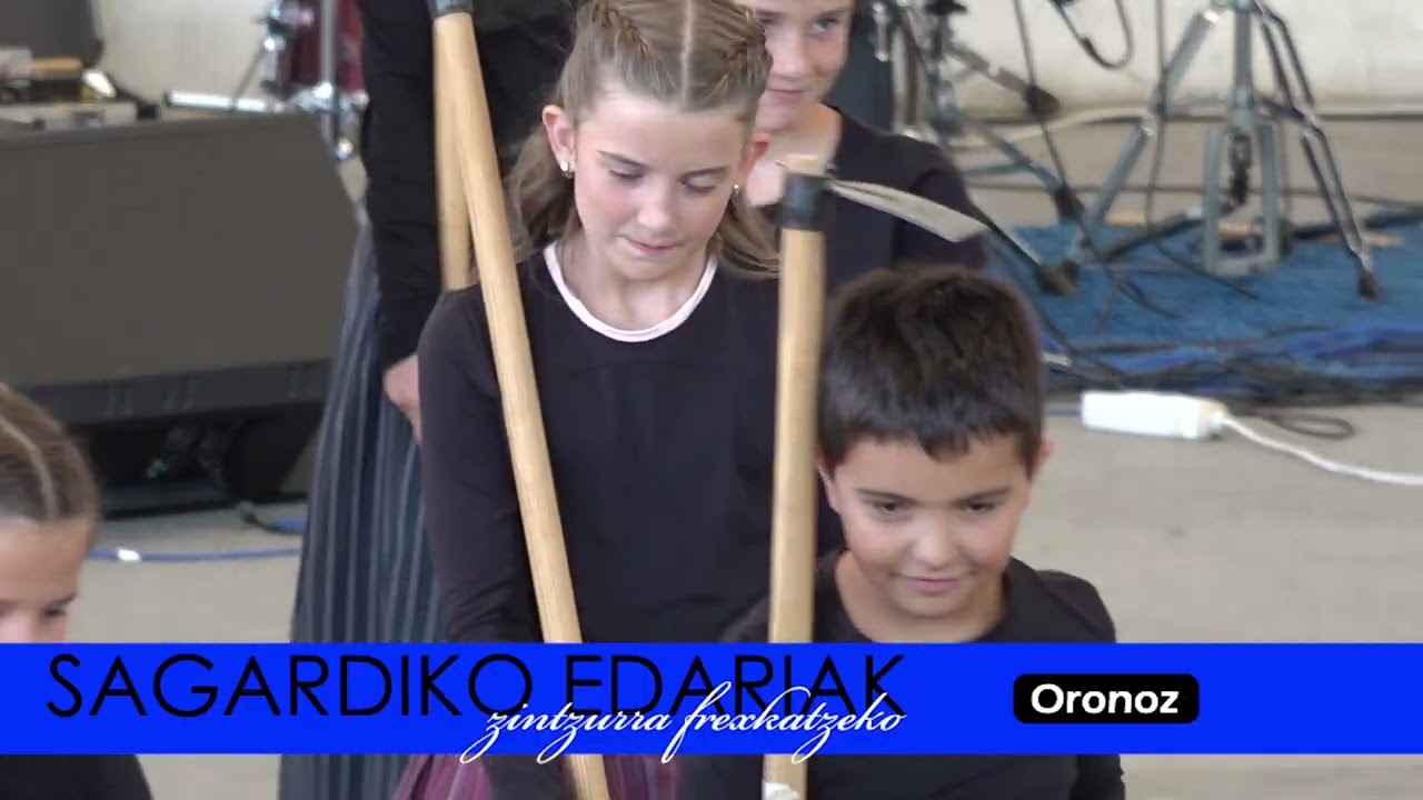 Bestaz Besta Elizondo 2022 I Iruritako dantzariak