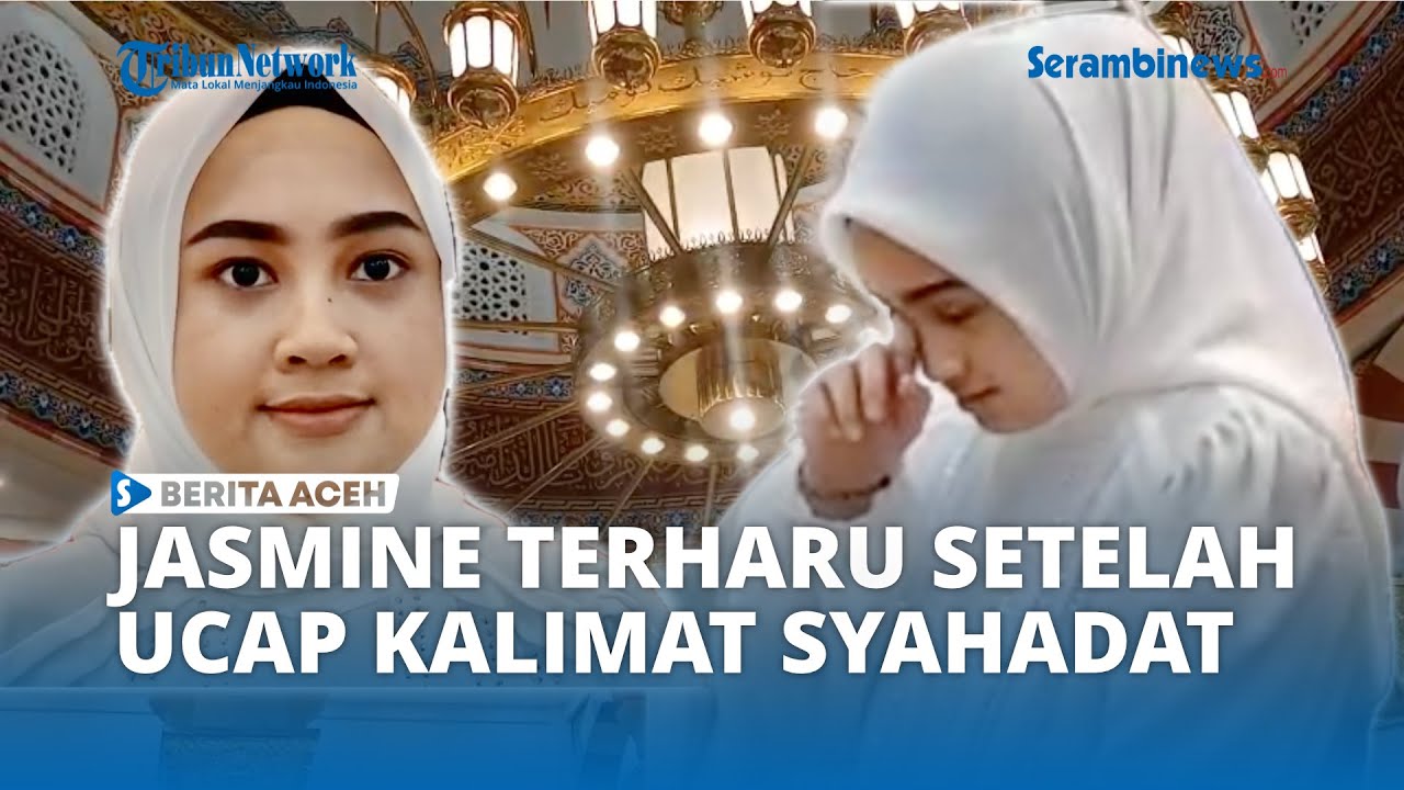 Jasmine Mikaela Mecca Terharu Setelah Mengucap Kalimat Syahadat di Masjid Keuchik Leumiek