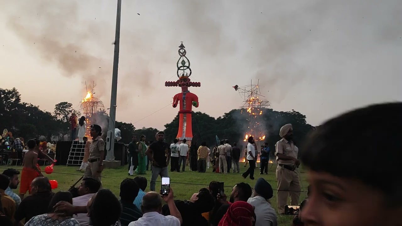 DUSSEHRA FESTIVAL 2024 | CHANDIGARH RAVAN DAHAN | DUSSEHRA  VIDEOS | CHANDIGARH  SECTOR 29 DUSSEHRA