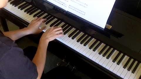 Bastien Intermediate Multi-Key Solos 2 No.11 The Latin Quarter (P.30)