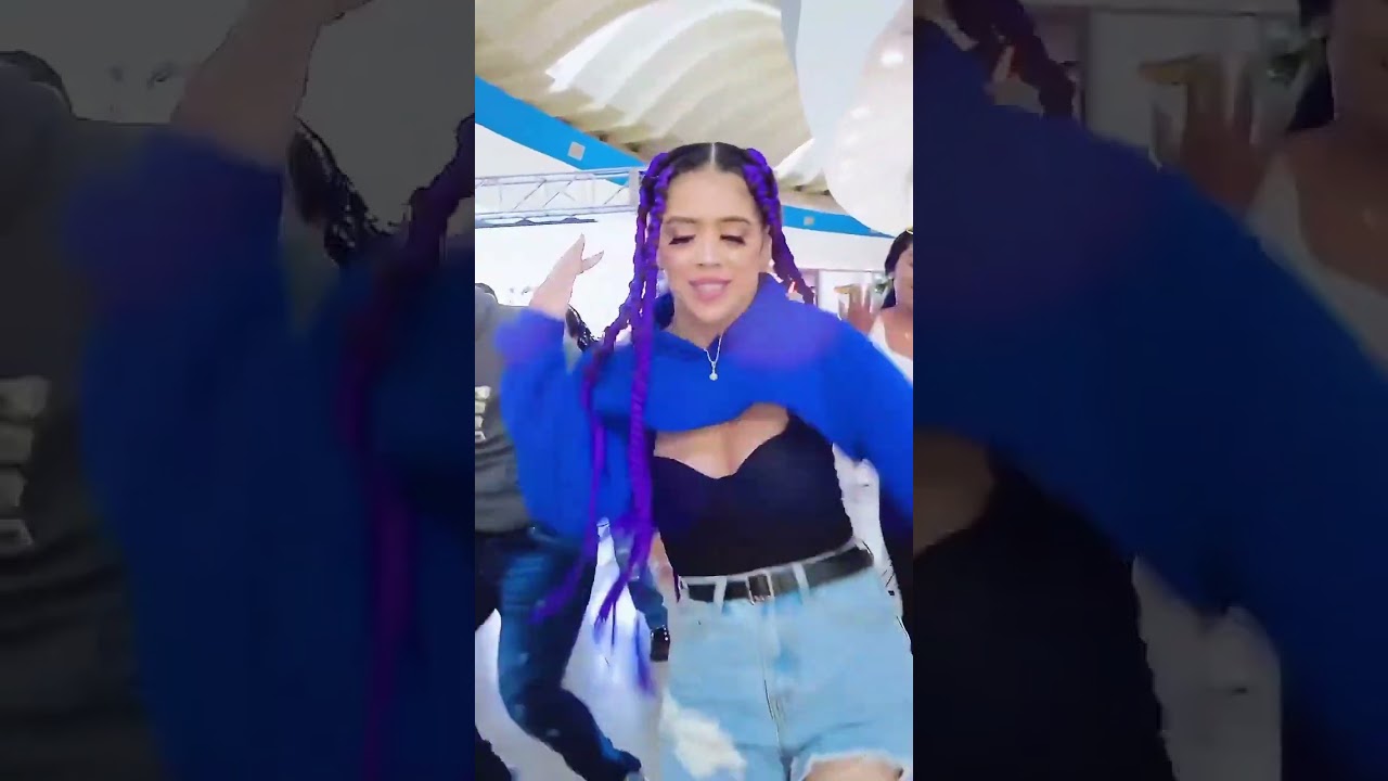 A alguien más le encanto "AFROBELLA", yo aún no la dejo de bailar