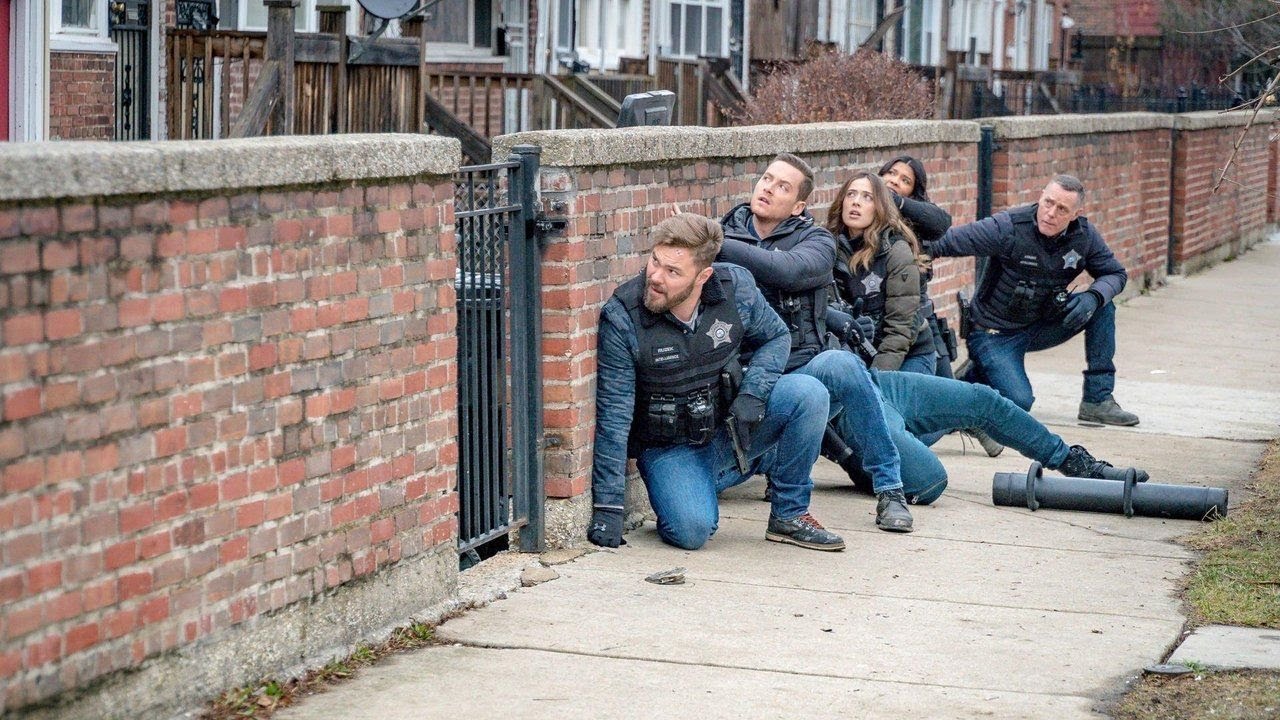 Chicago P.D. S13E8​ Born Screaming -Fᴜll Story 📽�​��