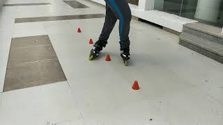 Famous BACK CROSS - INLINE FREESTYLE SKATING. LEVEL 1 TRICK. SLALOM. Profile