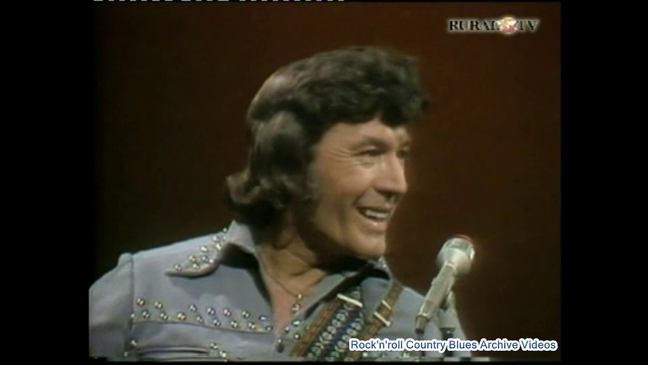 Carl Perkins - Pop Goes Country 26-02-1977 Interview + Full Peformance