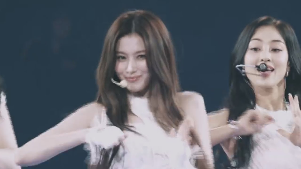 [Clean MR Removed] TWICE (트와이스) - "This Is For" in Incheon (Live Vocals) MR제거