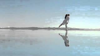 Ad - Air France - Benjamin Millepied & Virginie Caussin screenshot 3