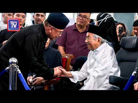 Anwar, Wan Azizah tiba beri penghormatan terakhir kepada Allahyarham Tun Dr Siti Hasmah