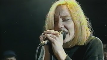 Portishead - All mine // Live @NPA - 03/11/1997 - Canal+