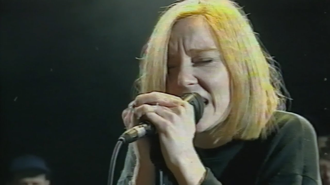 Portishead All mine // Live NPA 03/11/1997 Canal+ YouTube