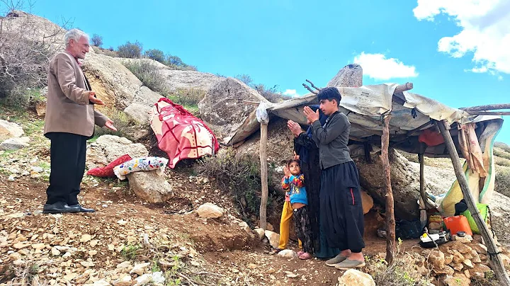Living in the mountains: grandmother and grandchildren in a hut built with effort" - DayDayNews