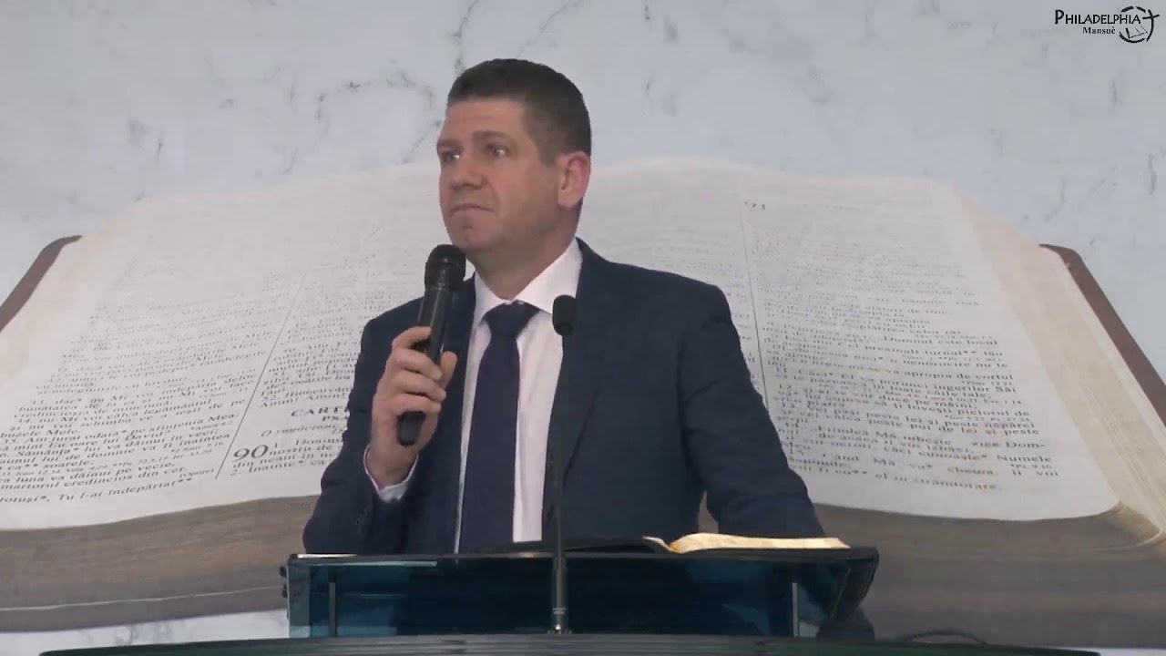 Marius Livanu - Cu ce atitudine a stat femeia păcătoasă la masă cu Isus?
