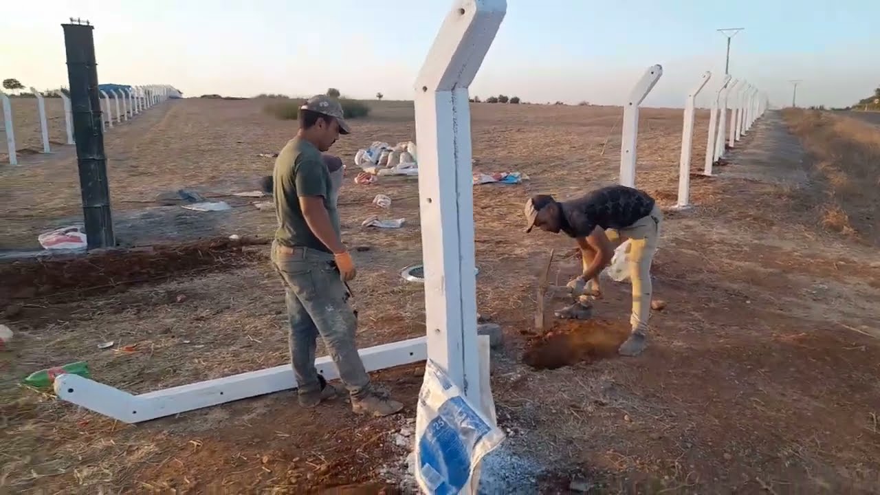 زبون نواحي المعازيز : التسييج من مرحلة تركيب البوطوات إلى تركيب الكرياج