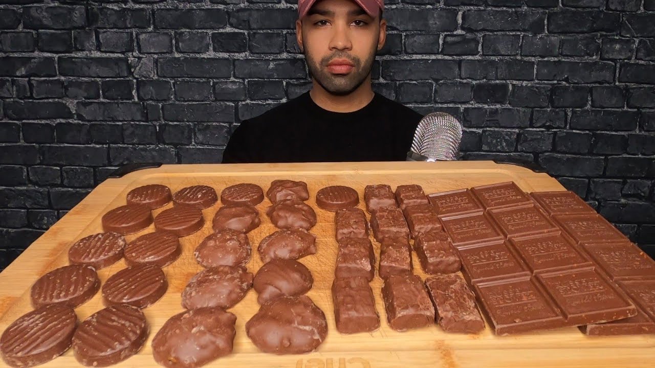 (ASMR) CHOCOLATE MUKBANG