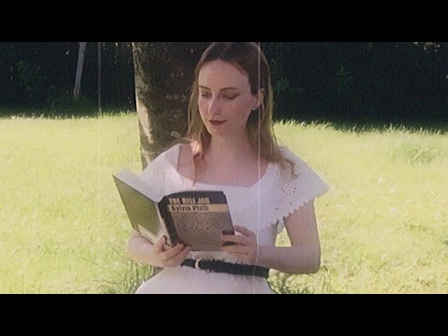 ✨ASMR • Soft Spoken Reading♡ 3 of My Favourite Books📚🌷 English & Norwegian (Humming, Birds, Rain)