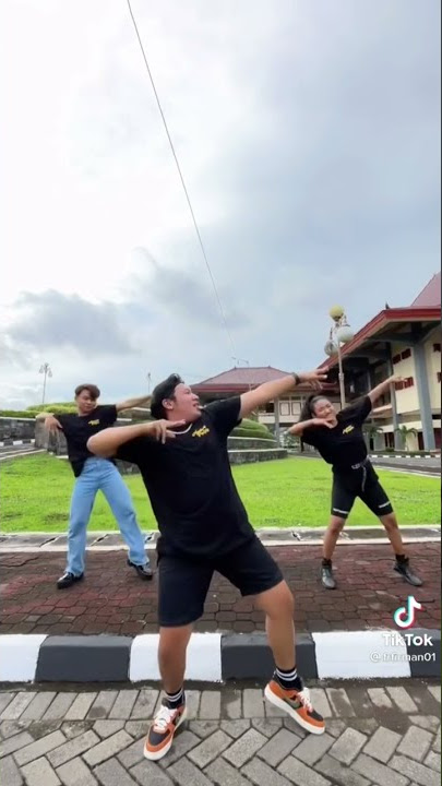Viral Di TikTok Lagi PLONG NDARBOY GENK