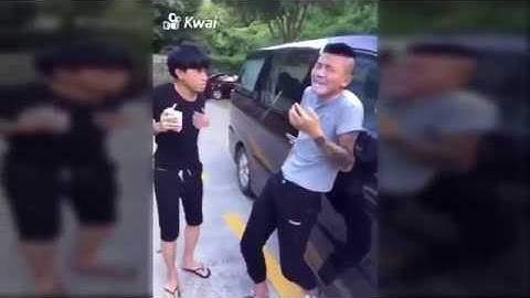 Xem mà cười đau cả bụng, rụng luôn cả răng P1